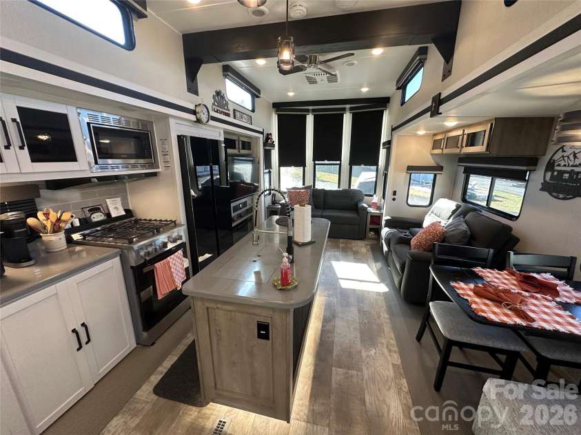 106 Eagle Drive, New London, NC 28127.  MLS# CAR4335882, YatesRealty ID 983. 