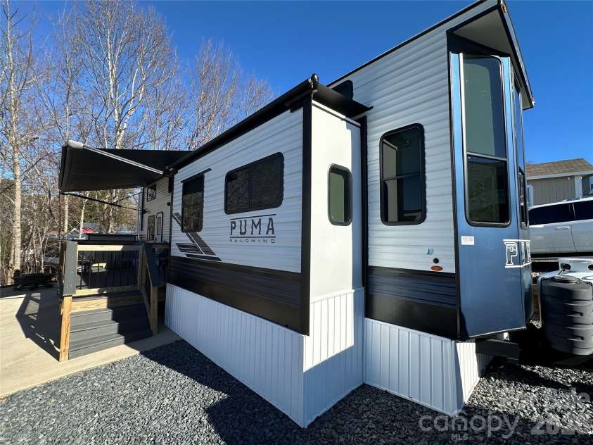 106 Eagle Drive, New London, NC 28127.  MLS# CAR4335882, YatesRealty ID 983. 