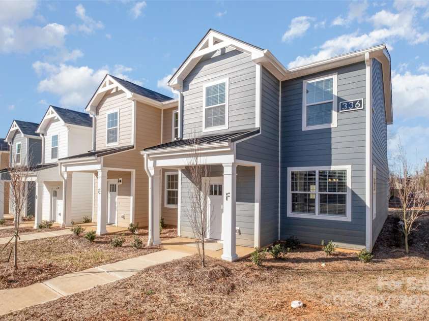 336 E Lincoln Street, Concord, NC 28025.  MLS# CAR4218449, YatesRealty ID 983. Lincoln Street Townhomes