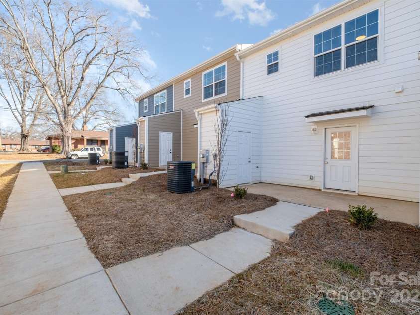 336 E Lincoln Street, Concord, NC 28025.  MLS# CAR4218449, YatesRealty ID 983. Representation Photo