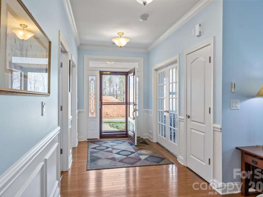 12811 Hazelbrook Lane, Cornelius, NC 28031.  MLS# CAR4360741, YatesRealty ID 9830. 