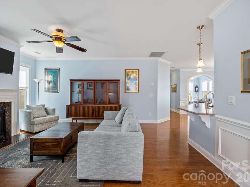 12811 Hazelbrook Lane, Cornelius, NC 28031.  MLS# CAR4360741, YatesRealty ID 9830. 