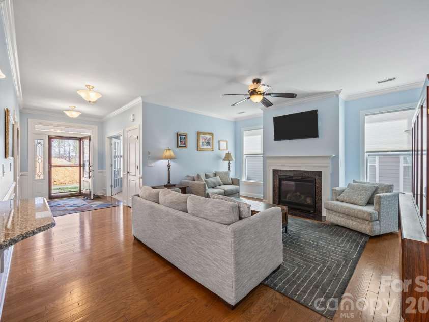 12811 Hazelbrook Lane, Cornelius, NC 28031.  MLS# CAR4360741, YatesRealty ID 9830. 