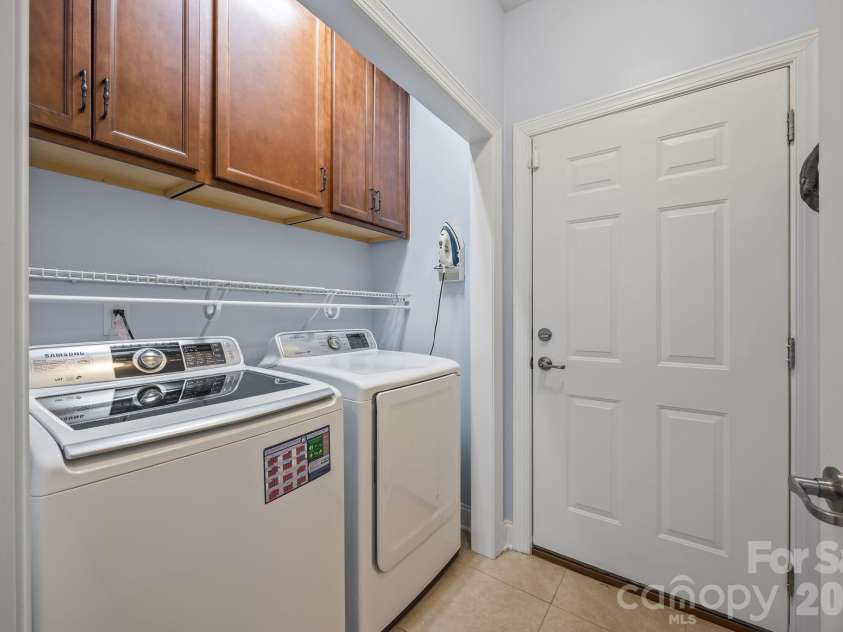 12811 Hazelbrook Lane, Cornelius, NC 28031.  MLS# CAR4360741, YatesRealty ID 9830. 