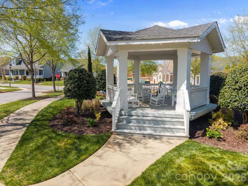12811 Hazelbrook Lane, Cornelius, NC 28031.  MLS# CAR4360741, YatesRealty ID 9830. 