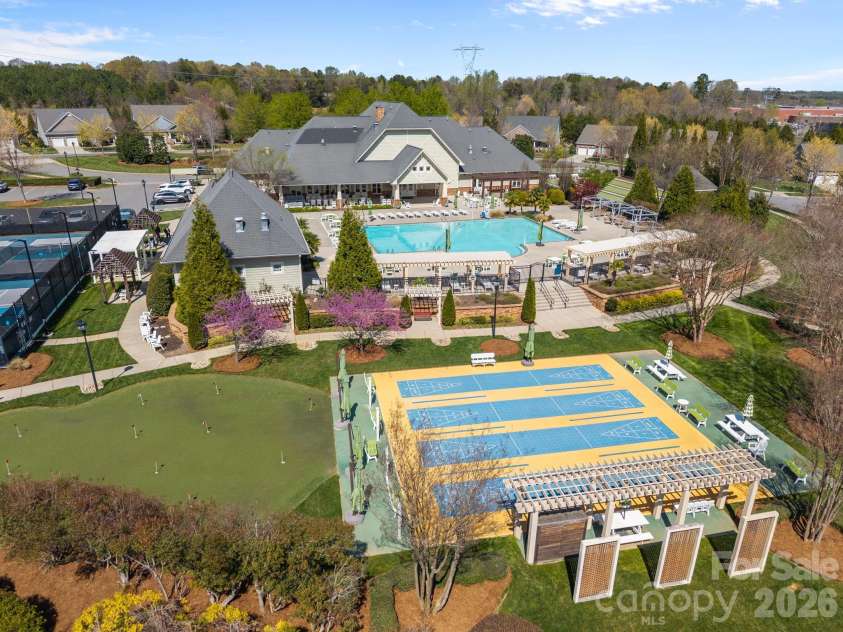 12811 Hazelbrook Lane, Cornelius, NC 28031.  MLS# CAR4360741, YatesRealty ID 9830. 