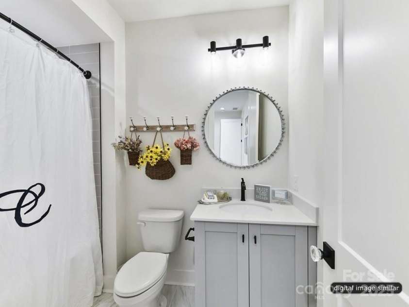 4015 Pritchard Place, Fort Mill, SC 29715.  MLS# CAR4253219, YatesRealty ID 9830. 