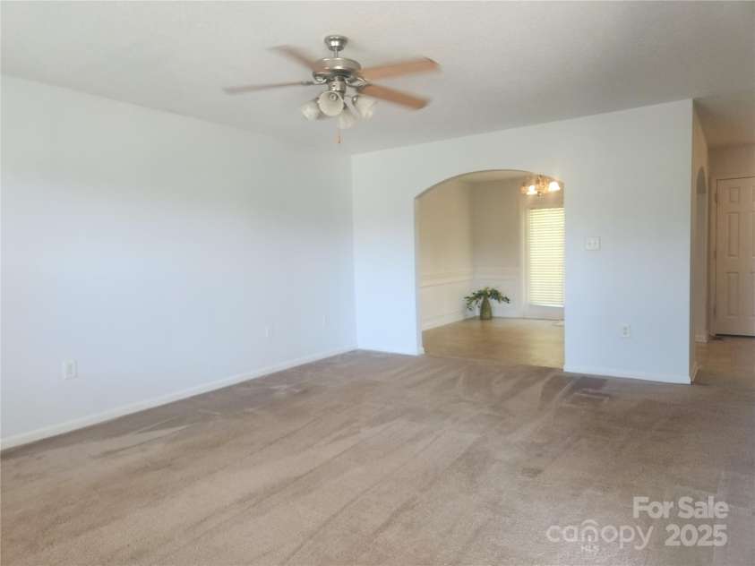 121 Marcella Drive, Kings Mountain, NC 28086.  MLS# CAR4251918, YatesRealty ID 9831. 