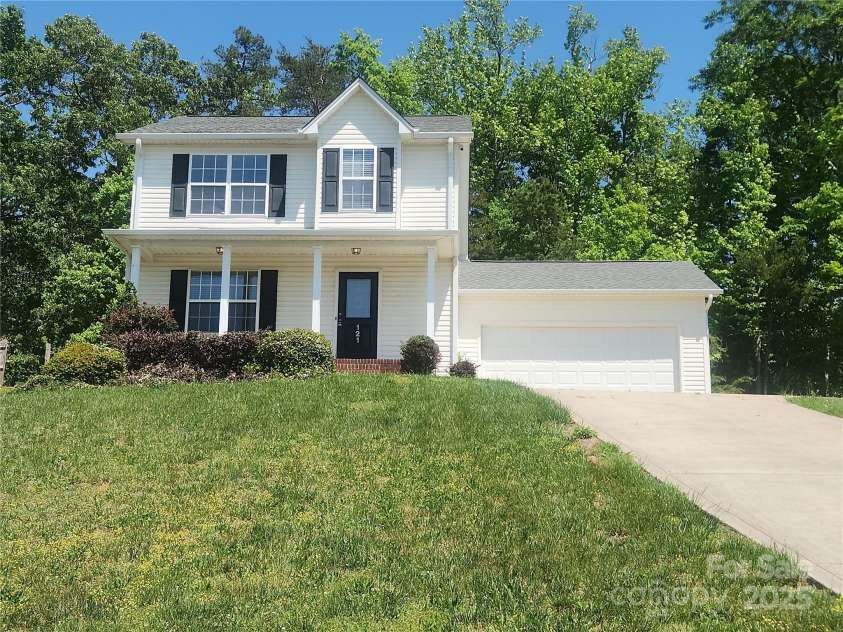 121 Marcella Drive, Kings Mountain, NC 28086.  MLS# CAR4251918, YatesRealty ID 9831. 