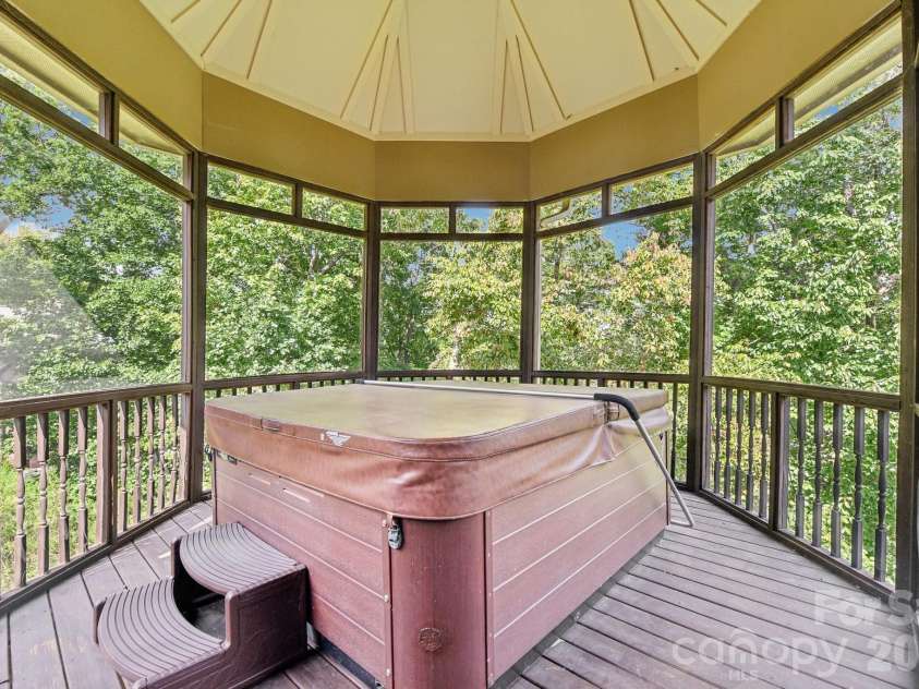 1430 Rocky Cove Lane, Denton, NC 27239.  MLS# CAR4177726, YatesRealty ID 9834. 