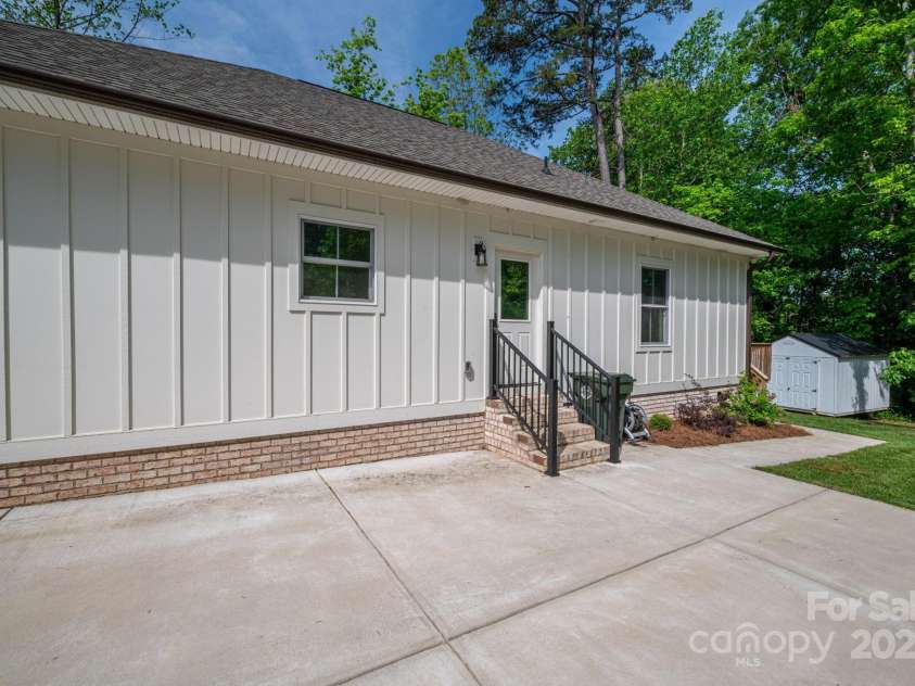 1012 Carroll Street, Cherryville, NC 28021.  MLS# CAR4253718, YatesRealty ID 9835. 