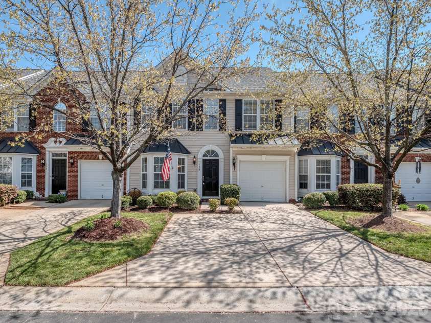 139 Snead Road, Fort Mill, SC 29715.  MLS# CAR4362207, YatesRealty ID 9835. 