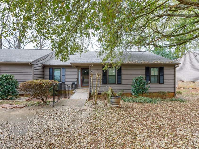 968 Cranberry Circle, Fort Mill, SC 29715.  MLS# CAR4354680, YatesRealty ID 9838. 