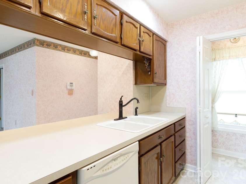 968 Cranberry Circle, Fort Mill, SC 29715.  MLS# CAR4354680, YatesRealty ID 9838. 