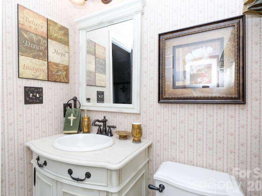 968 Cranberry Circle, Fort Mill, SC 29715.  MLS# CAR4354680, YatesRealty ID 9838. 