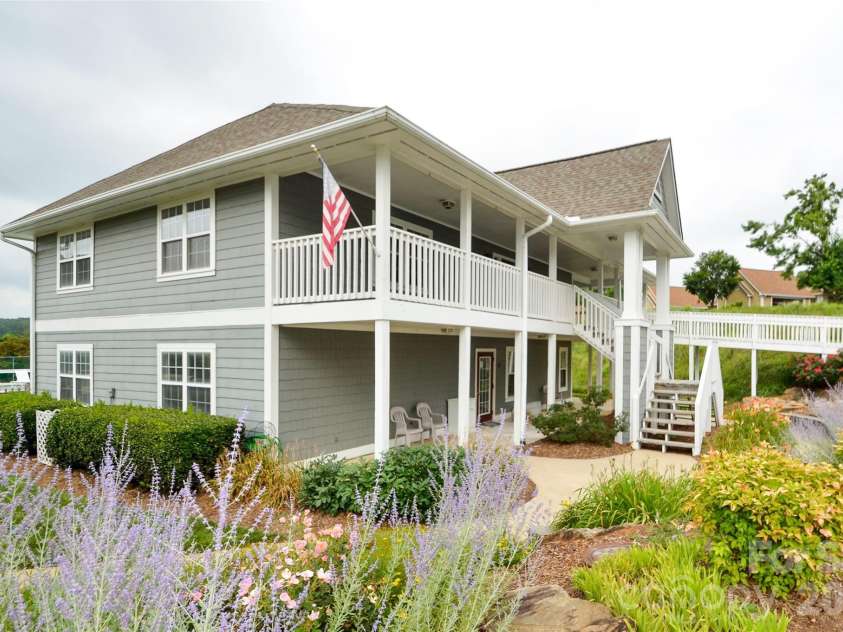 4102 Marble Way, Asheville, NC 28806.  MLS# CAR4341621, YatesRealty ID 9839. 