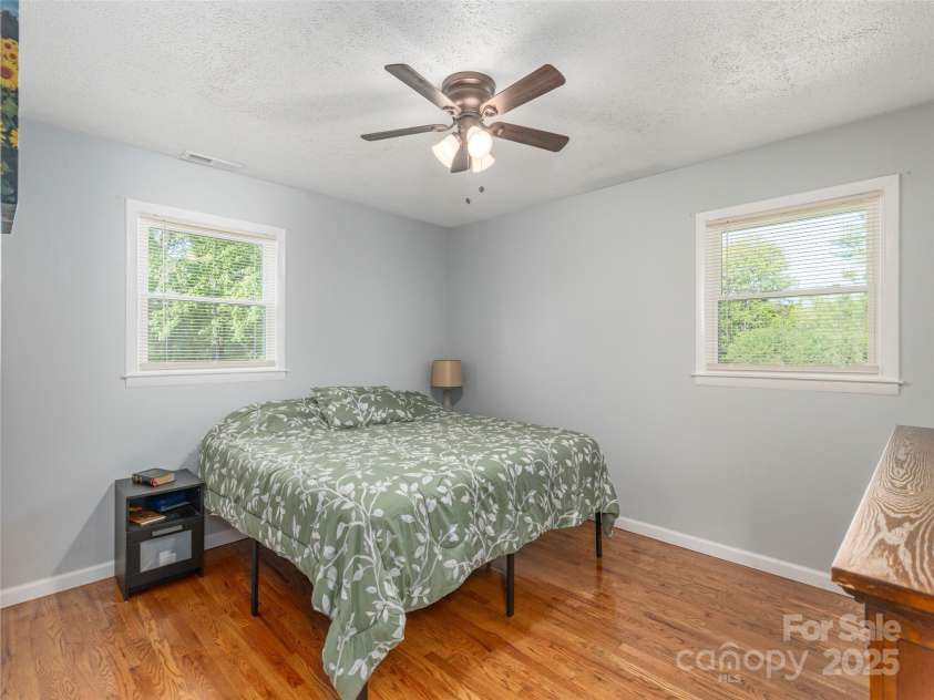65 Lakeview Street, Clyde, NC 28721.  MLS# CAR4253163, YatesRealty ID 9839. 