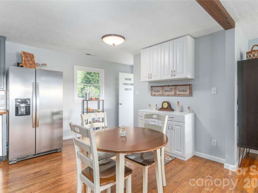 65 Lakeview Street, Clyde, NC 28721.  MLS# CAR4326737, YatesRealty ID 9839. 