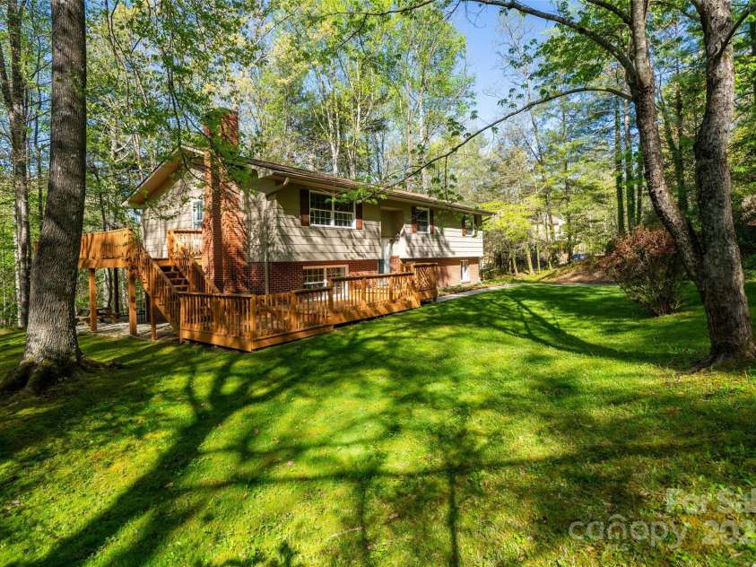 145 Jeter Mountain Road, Hendersonville, NC 28739.  MLS# CAR4281389, YatesRealty ID 984. Private, woodsy setting for your new home