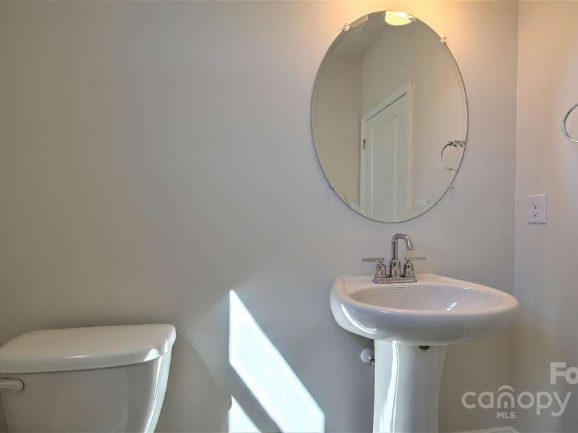 61 Silverthorne Court, Hendersonville, NC 28792.  MLS# CAR4214273, YatesRealty ID 984. 