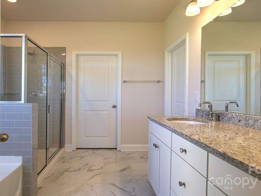 61 Silverthorne Court, Hendersonville, NC 28792.  MLS# CAR4214273, YatesRealty ID 984. 