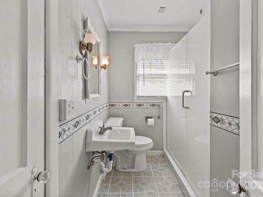 1233 Cannon Avenue, Albemarle, NC 28001.  MLS# CAR4253648, YatesRealty ID 9840. 