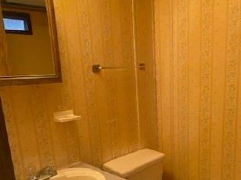 415 Oliver Road, Rockwell, NC 28138.  MLS# CAR4360229, YatesRealty ID 9840. Second Bath