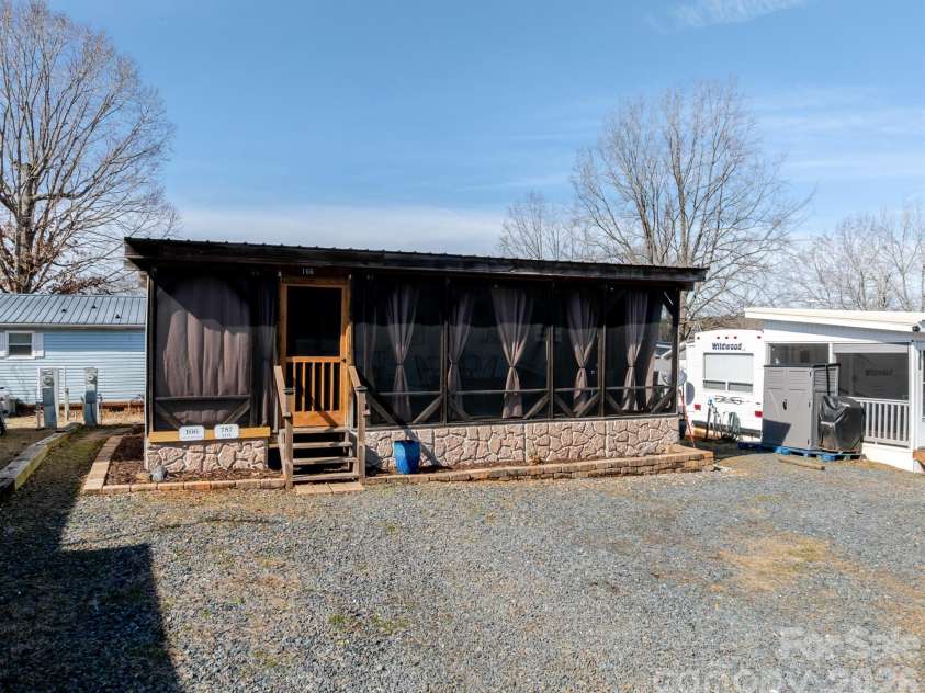 166 Badin Lake Circle, New London, NC 28127.  MLS# CAR4344740, YatesRealty ID 9841. 