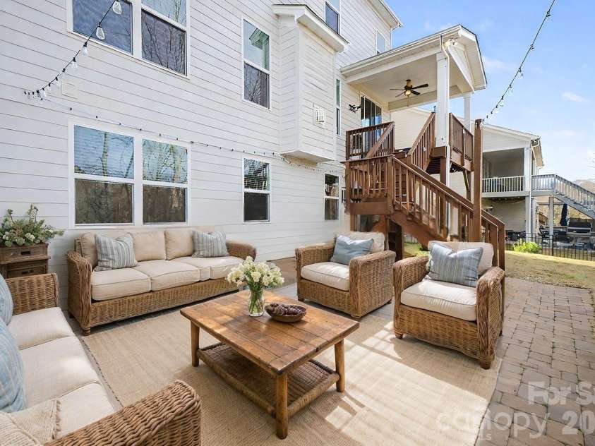 7200 Irongate Drive, Lancaster, SC 29720.  MLS# CAR4341310, YatesRealty ID 9842. Back Patio