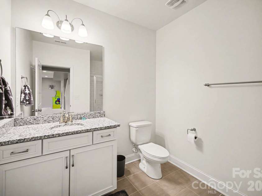 7200 Irongate Drive, Lancaster, SC 29720.  MLS# CAR4341310, YatesRealty ID 9842. Basement - Full Bathroom 5 !!