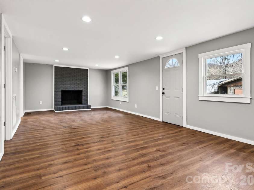 90 Ebenezer Road, Old Fort, NC 28762.  MLS# CAR4351038, YatesRealty ID 9846. Livingroom