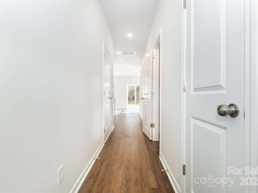 9715 Misenheimer Road, Charlotte, NC 28215.  MLS# CAR4326423, YatesRealty ID 9846. 