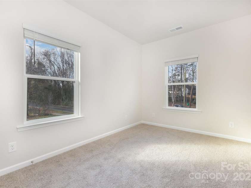 9715 Misenheimer Road, Charlotte, NC 28215.  MLS# CAR4326423, YatesRealty ID 9846. 