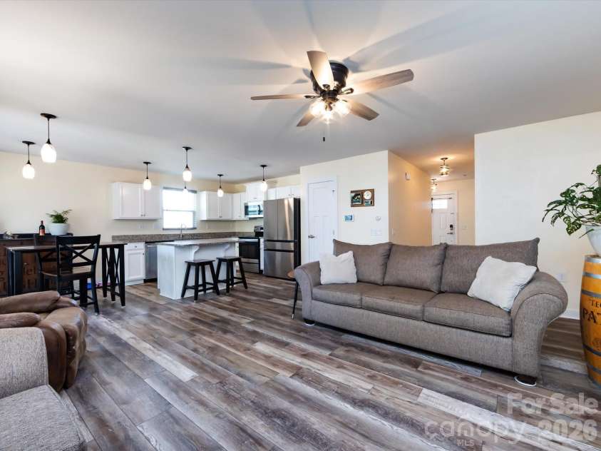 4499 Hunton Dale Road, Concord, NC 28027.  MLS# CAR4304951, YatesRealty ID 9849. 
