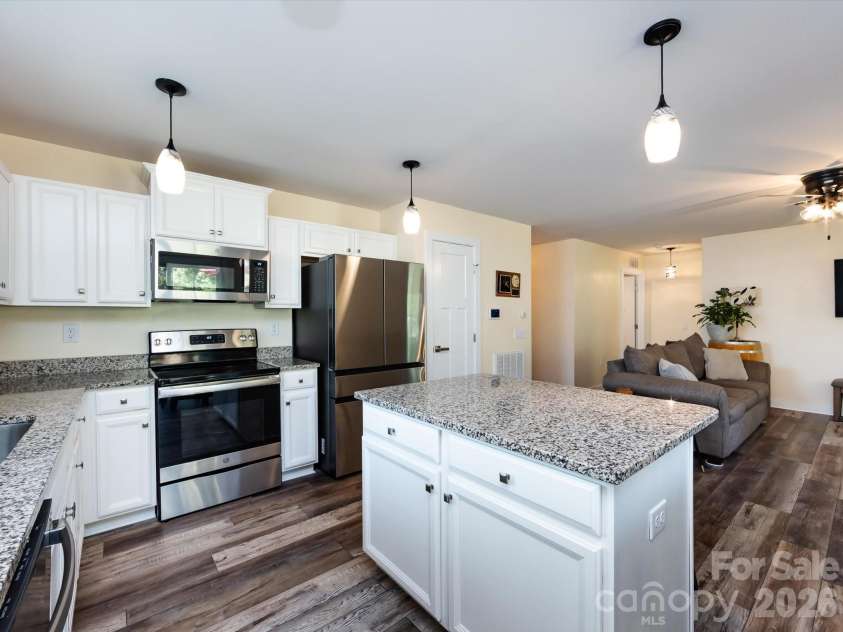 4499 Hunton Dale Road, Concord, NC 28027.  MLS# CAR4304951, YatesRealty ID 9849. 
