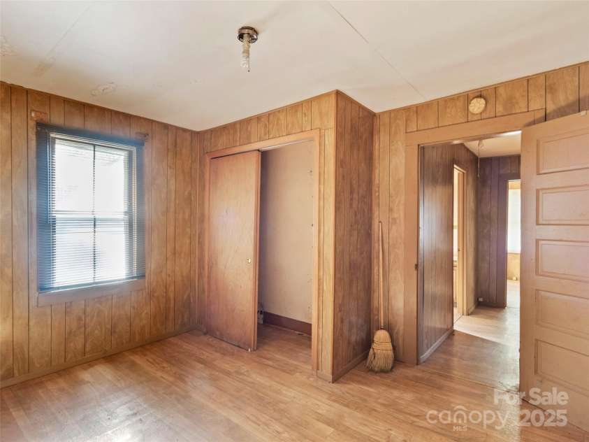 200 Church Road, Burnsville, NC 28714.  MLS# CAR4315278, YatesRealty ID 985. 