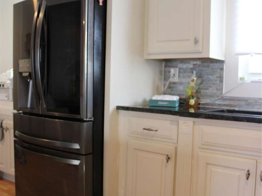 386 Morris Road, Brevard, NC 28712.  MLS# CAR4202834, YatesRealty ID 985. Kitchen