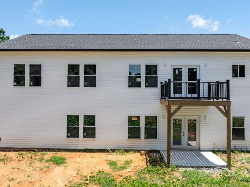 3137 Riber Lane, Claremont, NC 28610.  MLS# CAR4281039, YatesRealty ID 9850. 