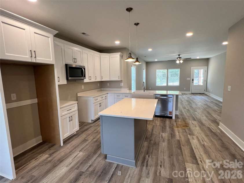 42629 Greenview Drive, Albemarle, NC 28001.  MLS# CAR4362903, YatesRealty ID 9853. Kitchen 