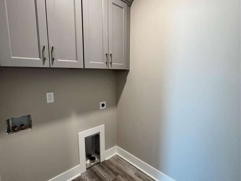 42629 Greenview Drive, Albemarle, NC 28001.  MLS# CAR4362903, YatesRealty ID 9853. Laundry Room