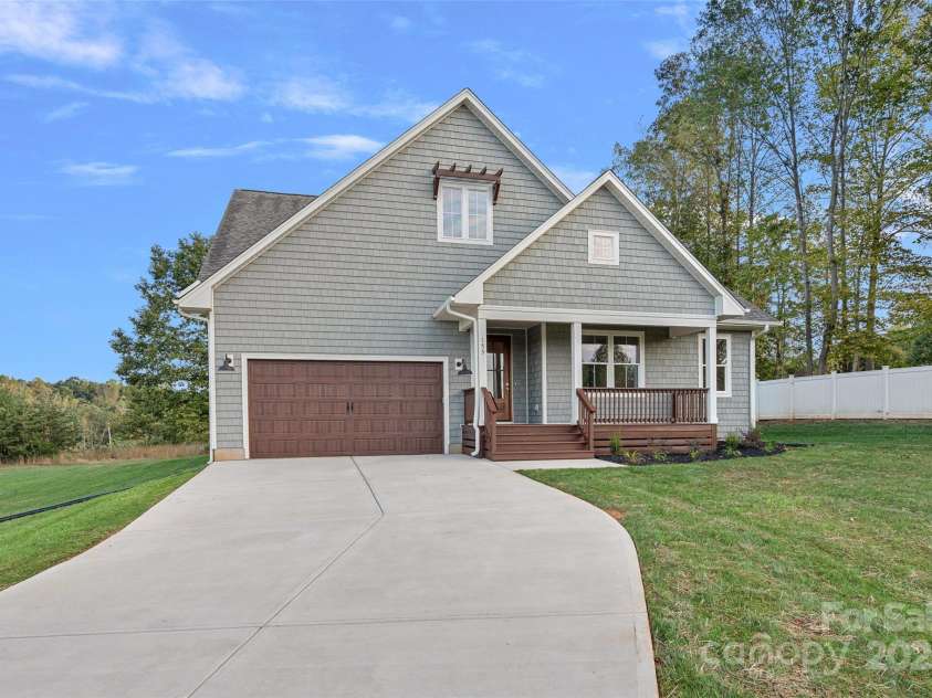 155 Rimrock Road, Harmony, NC 28634.  MLS# CAR4312707, YatesRealty ID 9854. 