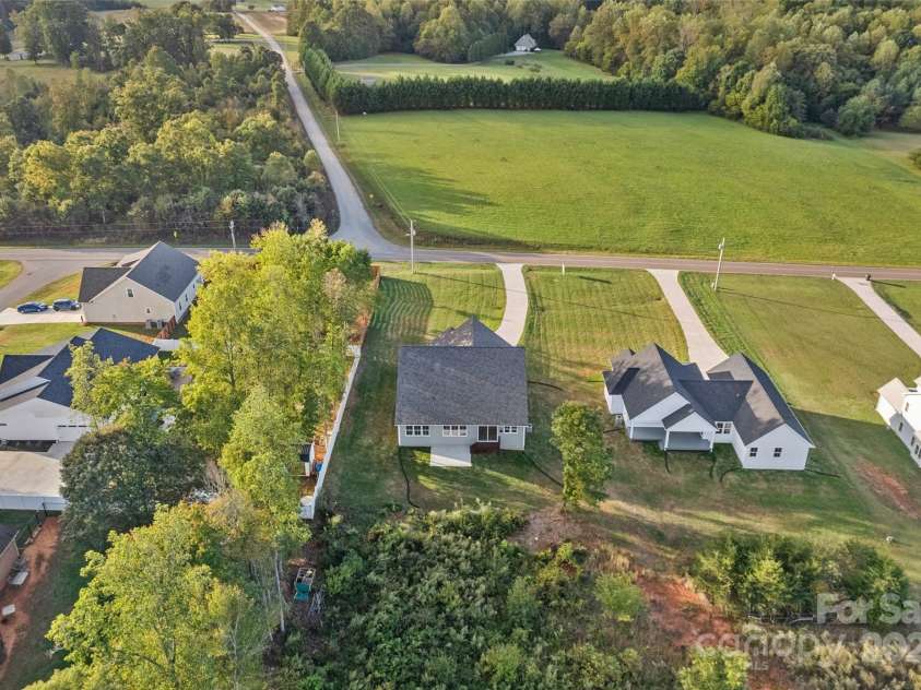 155 Rimrock Road, Harmony, NC 28634.  MLS# CAR4312707, YatesRealty ID 9854. 