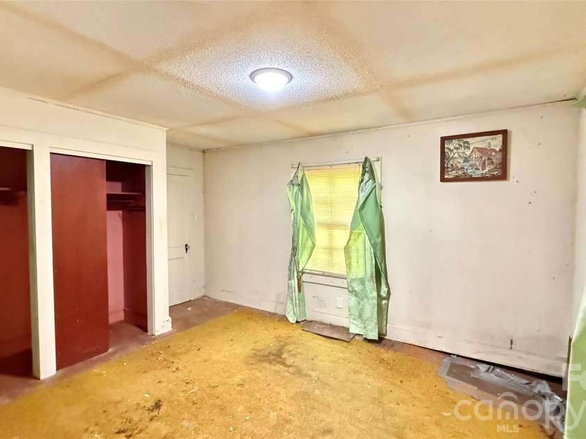 110 Maple Street, Clover, SC 29710.  MLS# CAR4353774, YatesRealty ID 9855. 