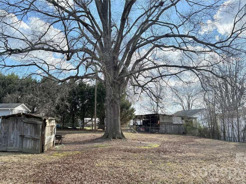 110 Maple Street, Clover, SC 29710.  MLS# CAR4353774, YatesRealty ID 9855. 