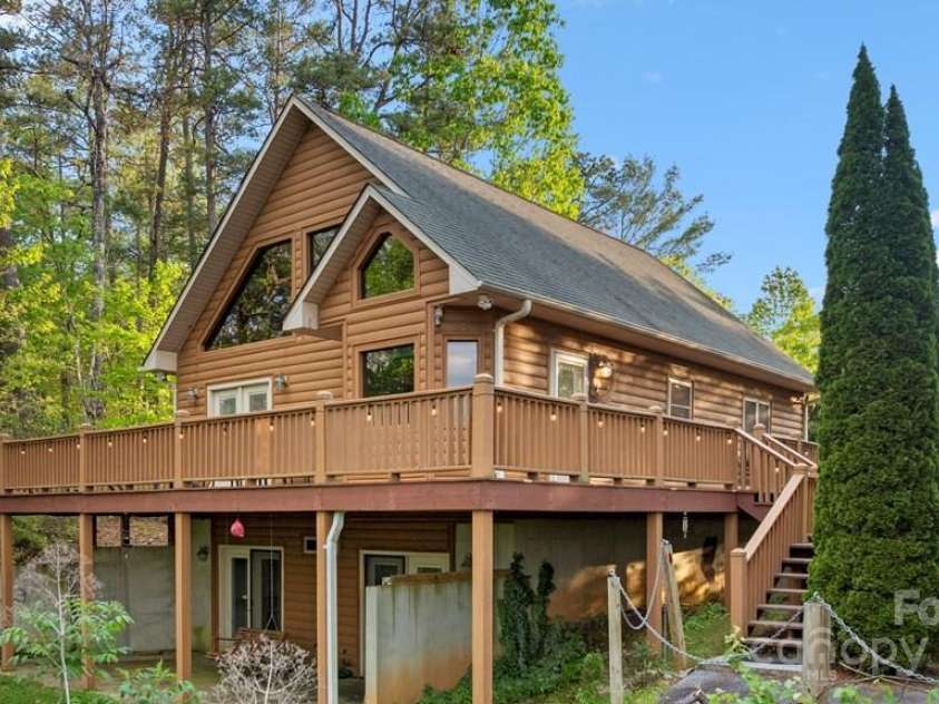 273 Rhododendron Road, Almond, NC 28702.  MLS# CAR4254254, YatesRealty ID 9857. 