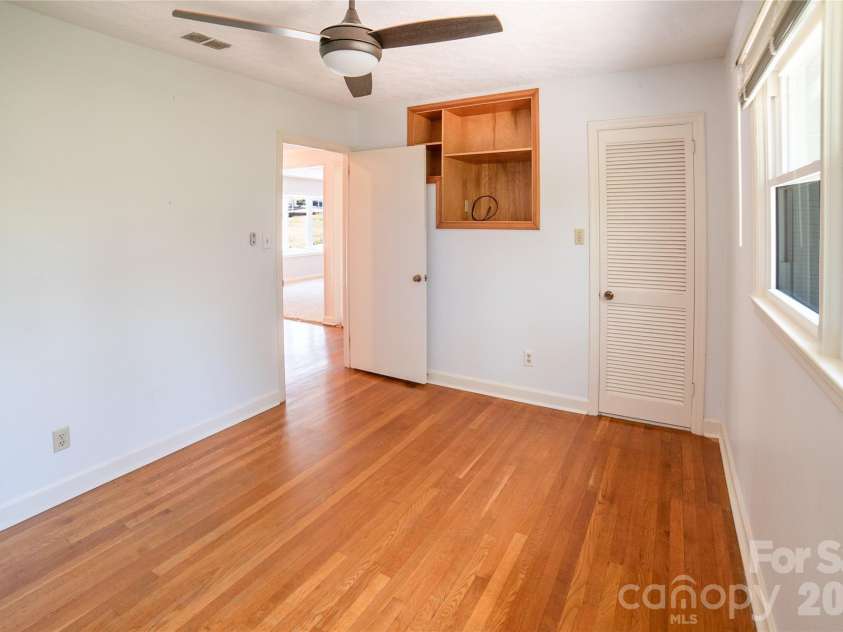414 Patton Street, Morganton, NC 28655.  MLS# CAR4367437, YatesRealty ID 9859. 