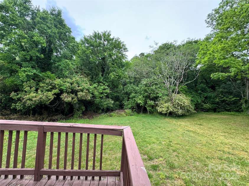 1025 Martin Luther King Jr Drive, Albemarle, NC 28001.  MLS# CAR4251604, YatesRealty ID 986. 