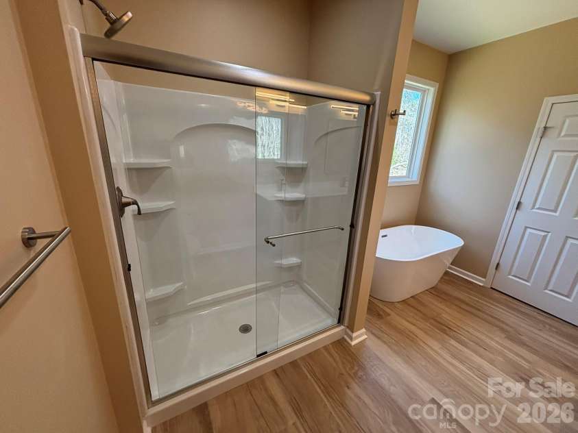 98 Brooklyn Road, Asheville, NC 28803.  MLS# CAR4330787, YatesRealty ID 9860. Spacious primary bath...