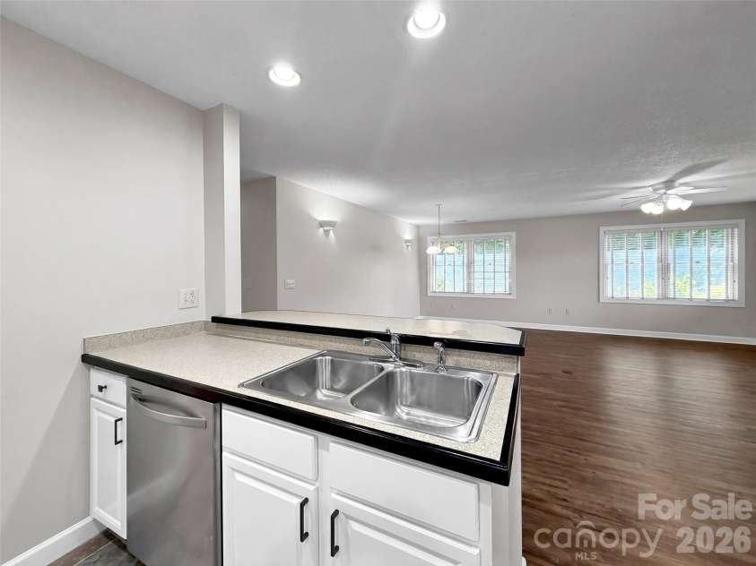 1465 Lakeshore Drive, Lake Junaluska, NC 28745.  MLS# CAR4294485, YatesRealty ID 9863. 