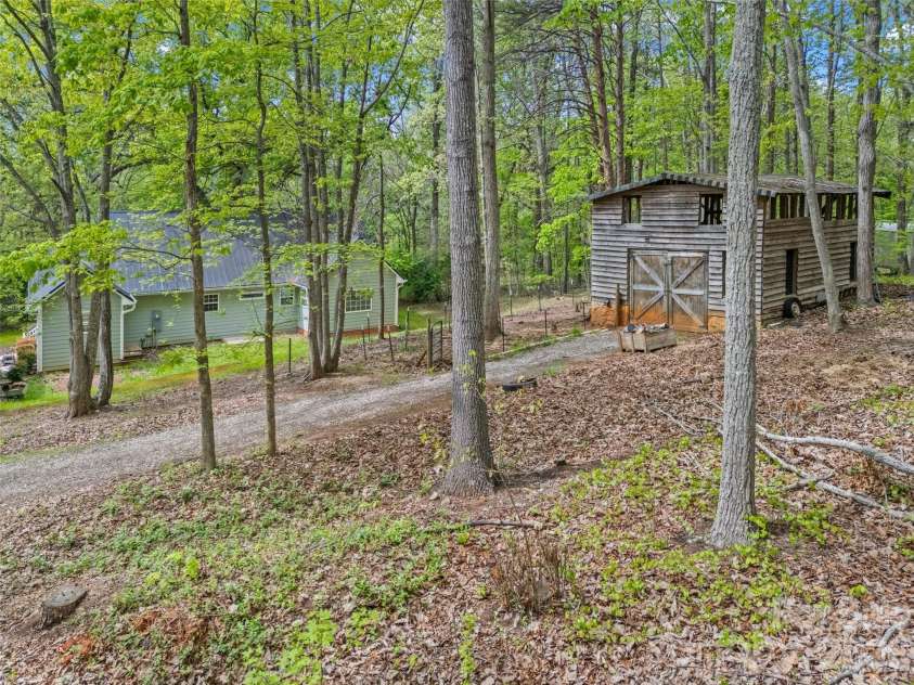 5590 Liberty Hill Road, York, SC 29745.  MLS# CAR4354033, YatesRealty ID 9864. 